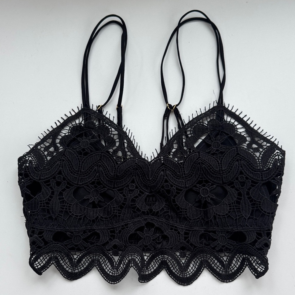 NWOT Anthropologie Lace Bralette Size S